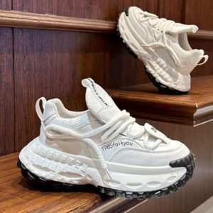 White Classy Sneakers