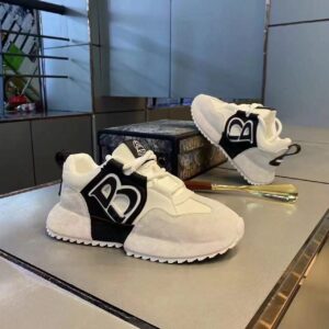 Trendy Monochrome Sneakers